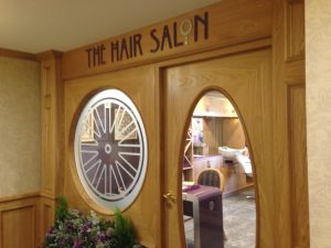 Hair Salon Flat Cut Lettering