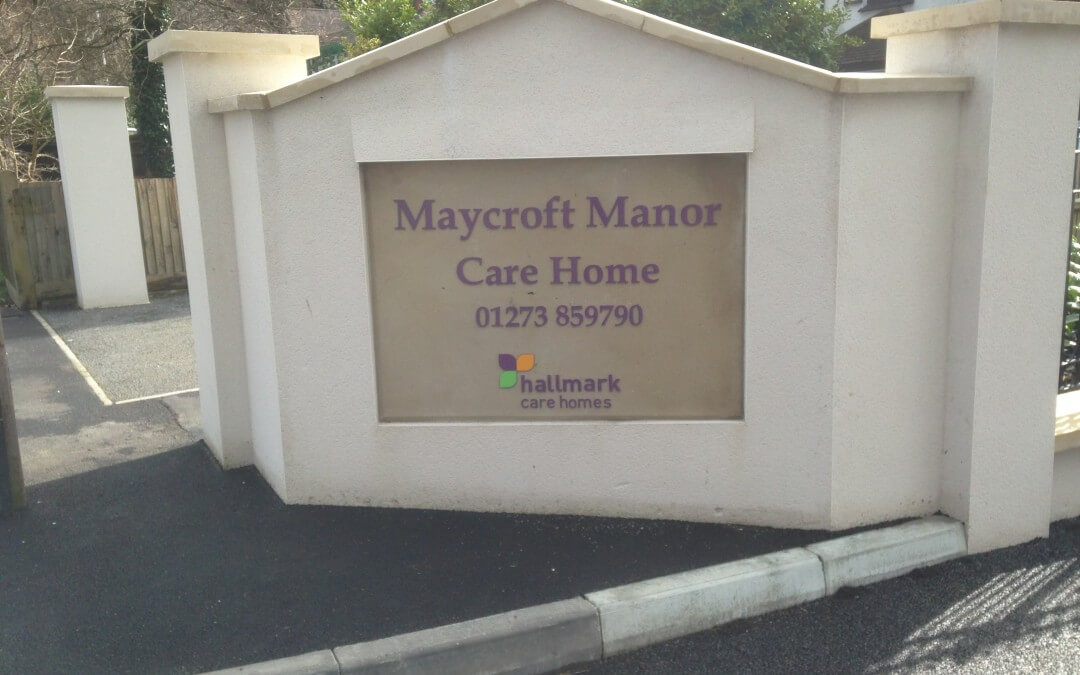 Maycroft Manor