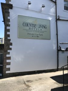 Country Living Hotel Wall Mounted Sign